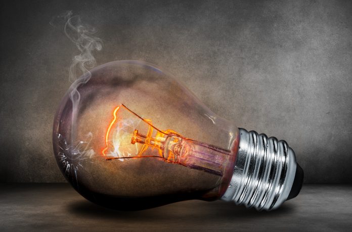 bulb-close-up-crack-40889
