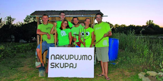 Nakupujmo skupaj_skupinska_sasa